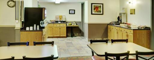 Thompson'S Best Value Inn & Suites Εξωτερικό φωτογραφία